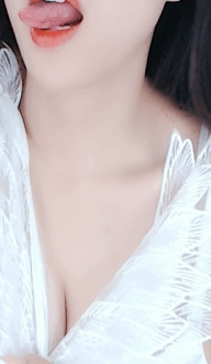 【虎牙福利】虎牙主播盛鸽云梦钞票枪定制小尺度骚舞〖17v〗1.4g百度云