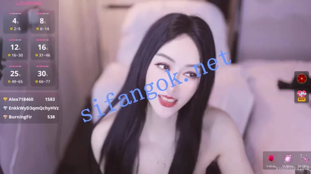 ❤❤❤ST模特下海，【Oliviari】自慰喷水，双镜头特写