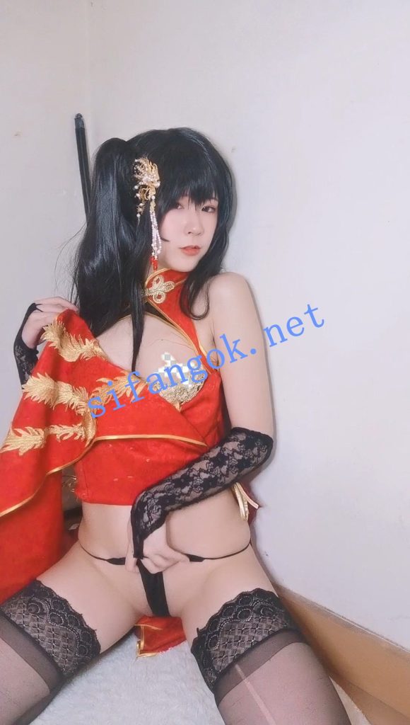 ஐ知名COSERஐ荃冉quan冉 绝密高价定制 露脸露三点 道具自慰【5V】【1.3G】