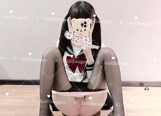 小雯宝宝(幼凛) [288门槛]  25分钟 Cos双马尾麻花辫lo裙自慰[98P1V-1.56G]